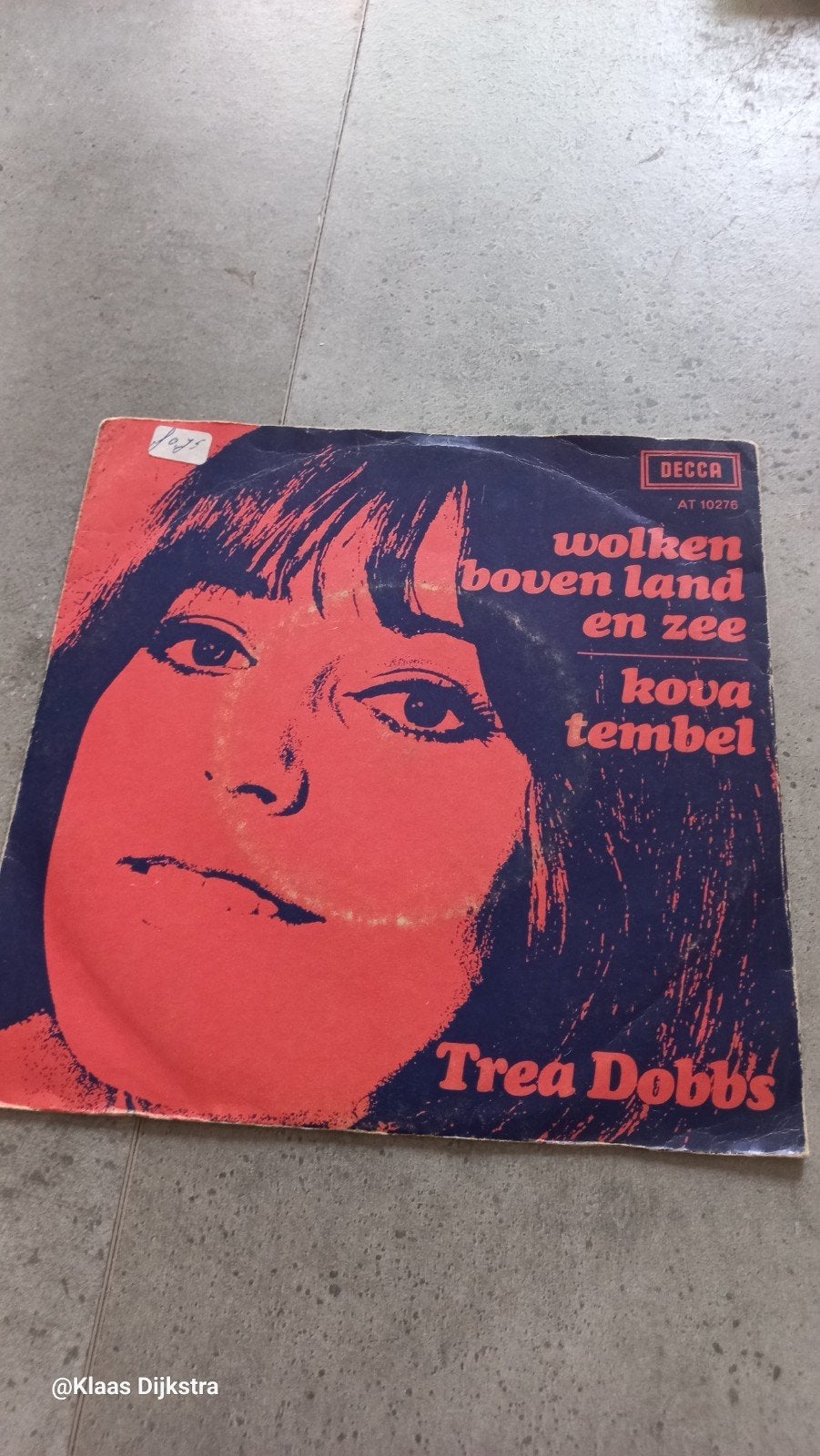 Trea Dobbs - Wolken Boven Land En Zee / Kova Temble Single, Ophalen of Verzenden, Gebruikt, Overige formaten, Levenslied of Smartlap