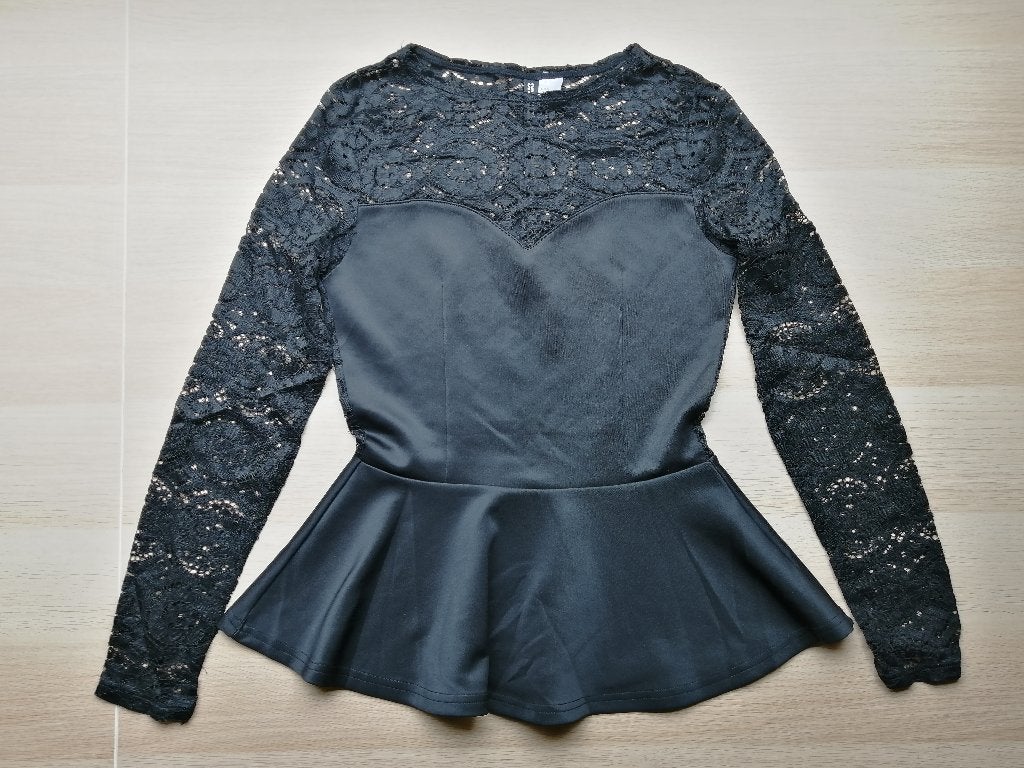 Peblum Top - Maat 36 / S - H&M Divided, Ophalen, Zwart, H&M Divided, Zo goed als nieuw