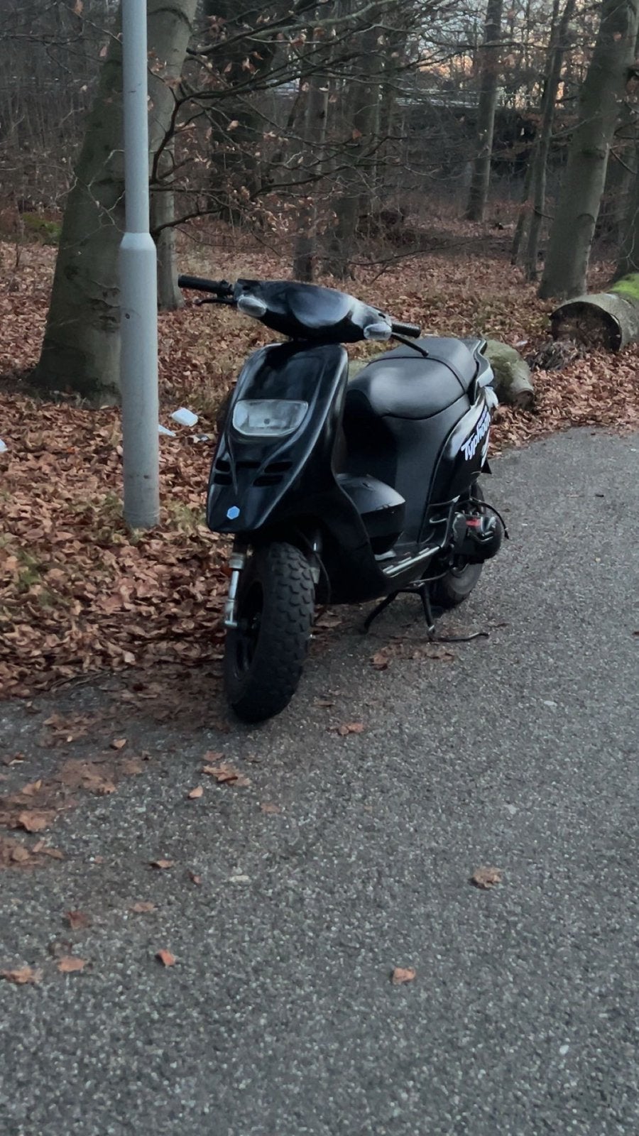 Gilera Typhoon 70cc gereviseerd, Fietsen en Brommers, Ophalen, Zo goed als nieuw, Benzine, Zip