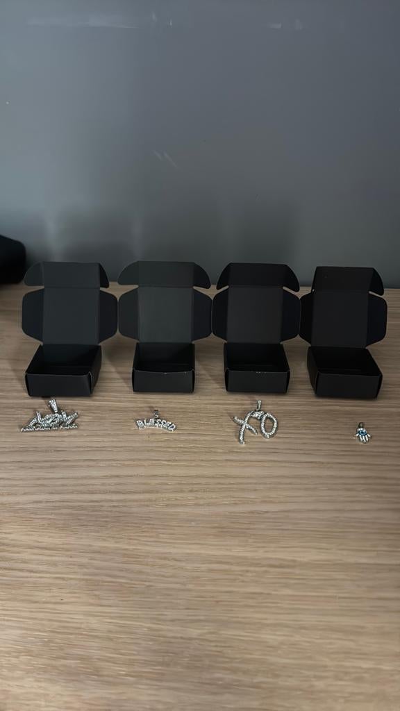 Iced Out Ketting Hangers Waterbestendig, Overige materialen, Overige voorstellingen, Nieuw, Ophalen of Verzenden