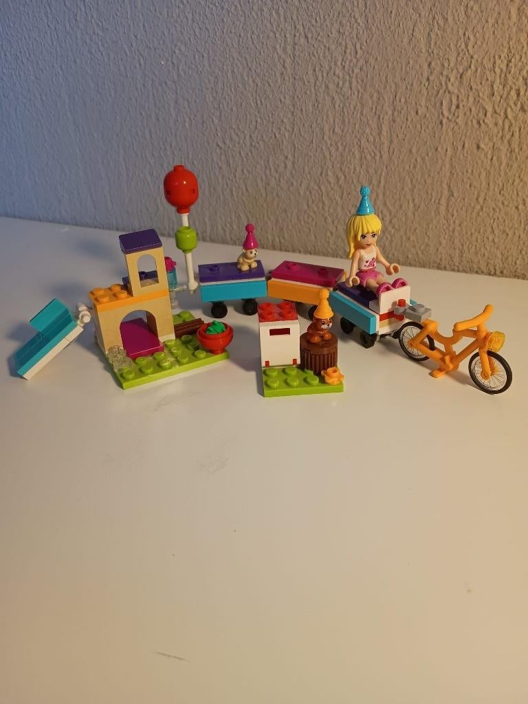 LEGO Friends Feesttrein - 41111, Gebruikt, Lego, Compleet, Friends