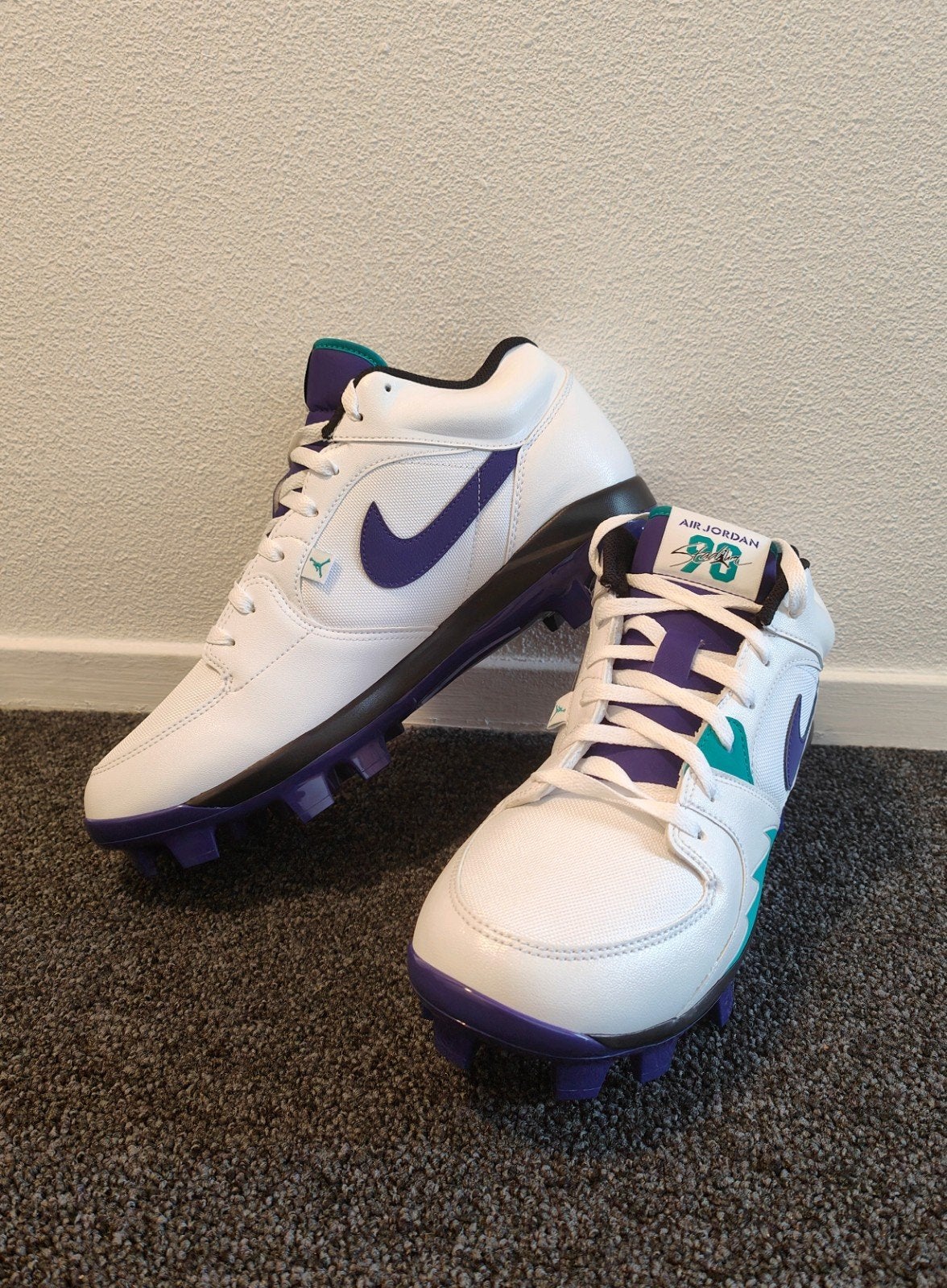 Nike Air Jordan honkbal/softbalschoenen, maat 44 (ook in 43), Ophalen of Verzenden, Nieuw, Honkbal, Schoenen