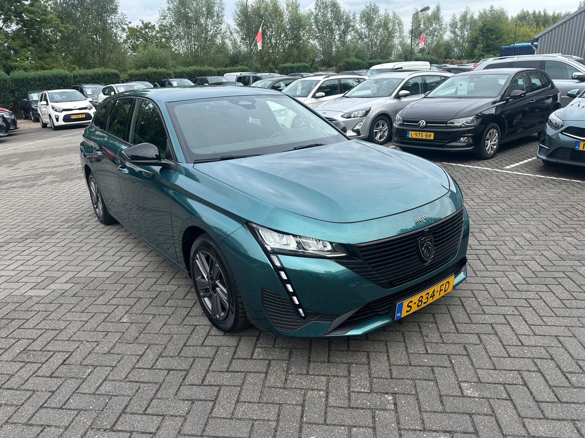 Peugeot 308 SW 1.2 PureTech Active Pack Business ,pdc , navi, Voorwielaandrijving, Parkeersensor, 1199 cc, Blauw