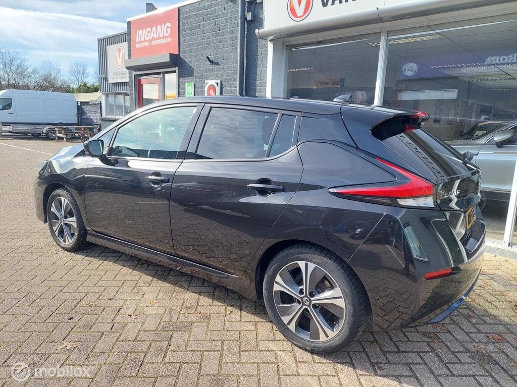Nissan LEAF 2.ZERO EDITION 40 kWh, Gebruikt, Zwart, Leaf, 1480 kg