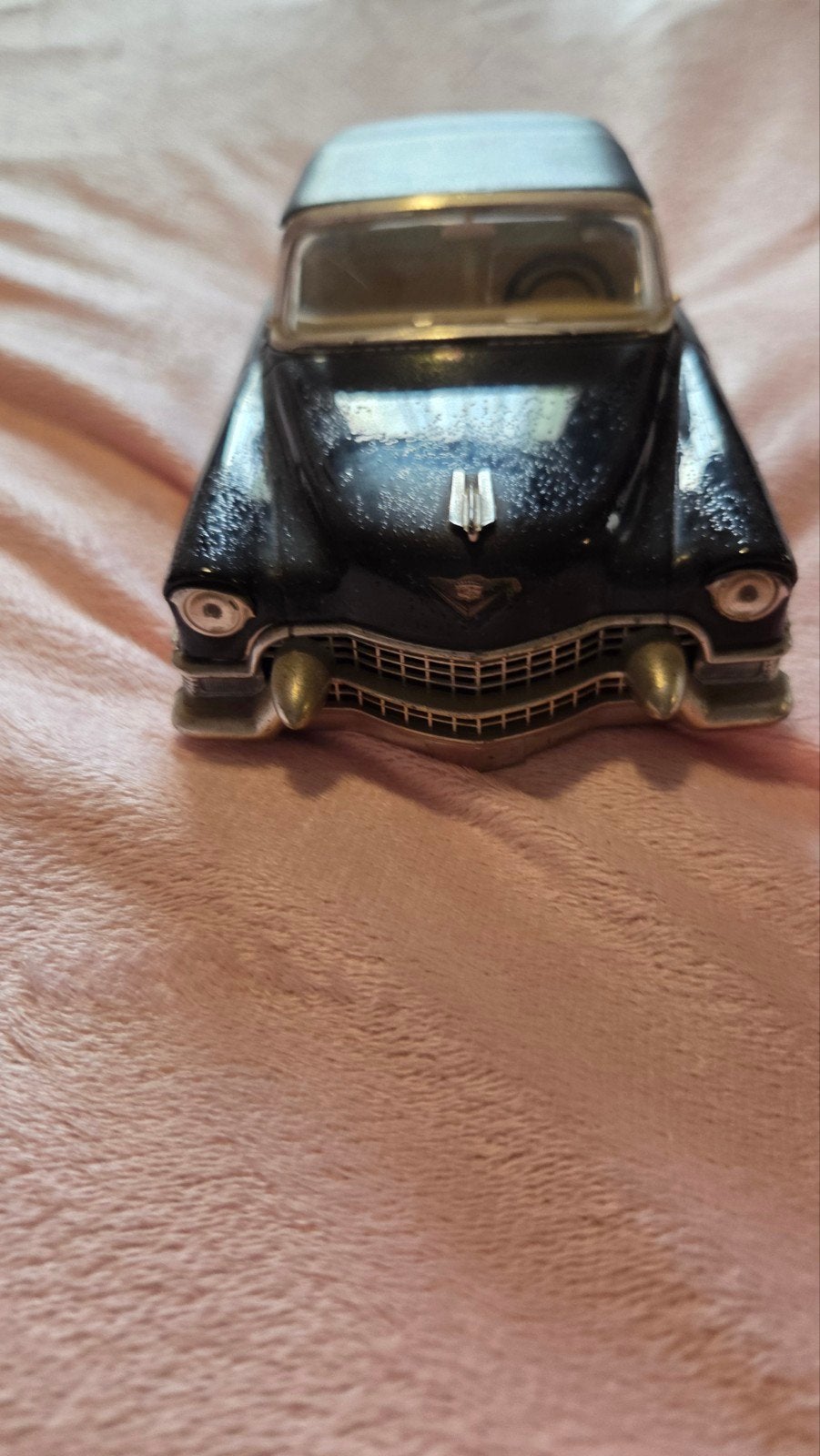Cadillac Eldorado Brougham 1957 schaalmodel, Hobby en Vrije tijd, Modelauto's | 1:18, Verzenden, Gebruikt, Overige typen