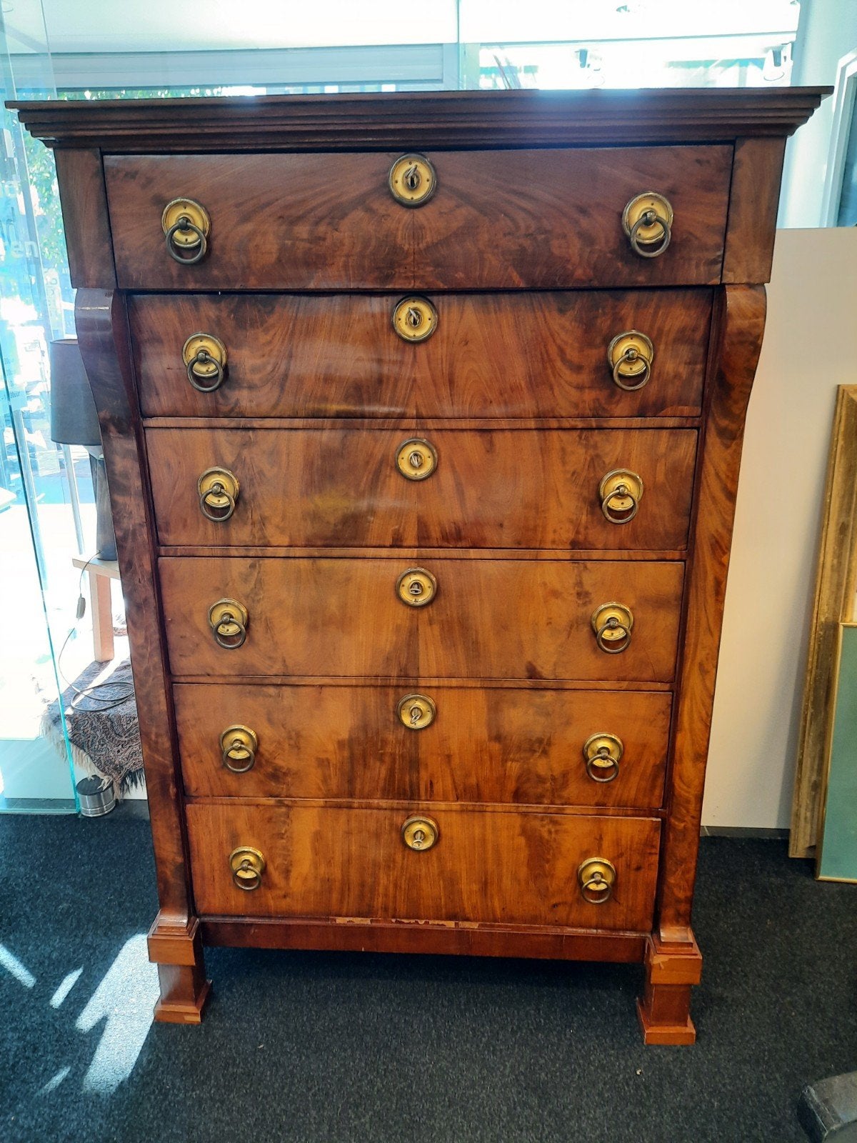 hoge  ladenkast, Antiek en Kunst, Ophalen