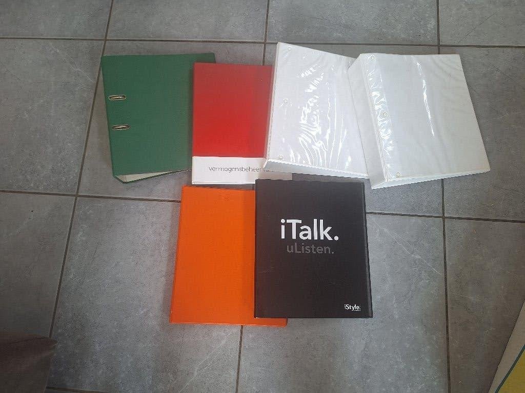vele ringbanden of mappen, Diversen, Schrijfwaren, Ophalen of Verzenden, Zo goed als nieuw
