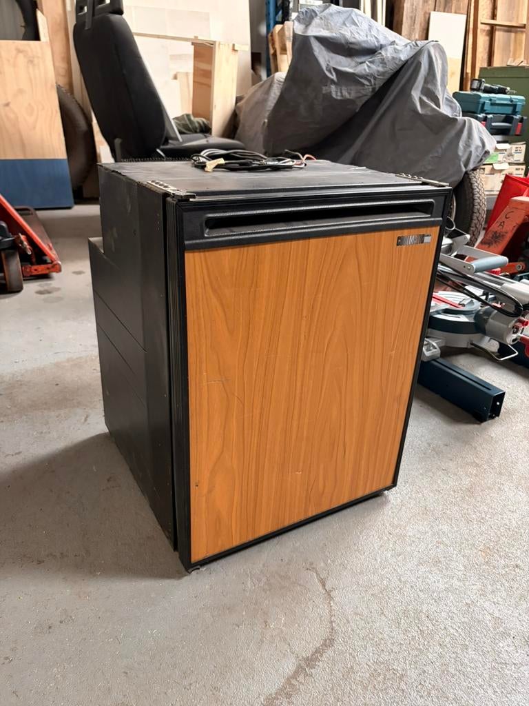 Waeco Coolmatic Camperkoelkast, Caravans en Kamperen, Camper-accessoires, Ophalen, Gebruikt