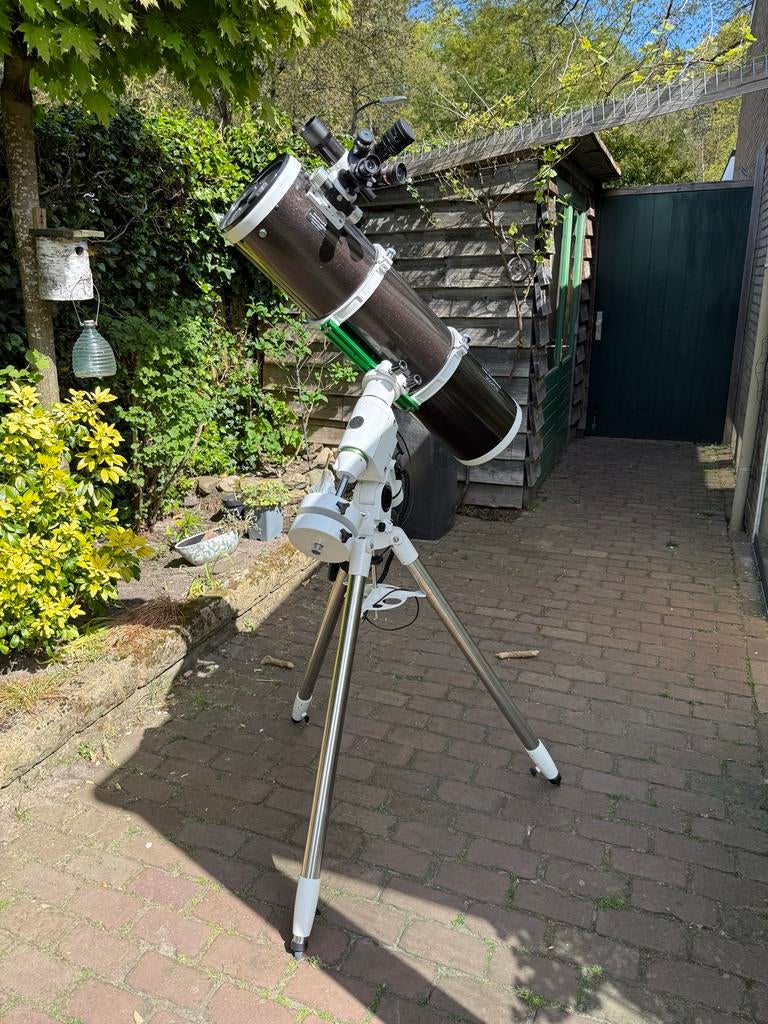 Skywatcher 200PDS Newton telescoop met HEQ5 PRO montering, Ophalen, 200 mm of meer, Met statief, Spiegeltelescoop (reflector)