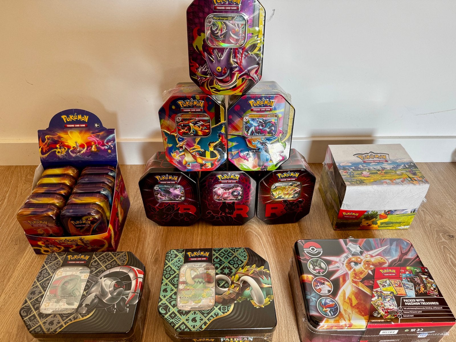Pokémon Sealed Tin & Mini Tin Collectie, Ophalen of Verzenden, Nieuw, Boosterbox, Foil