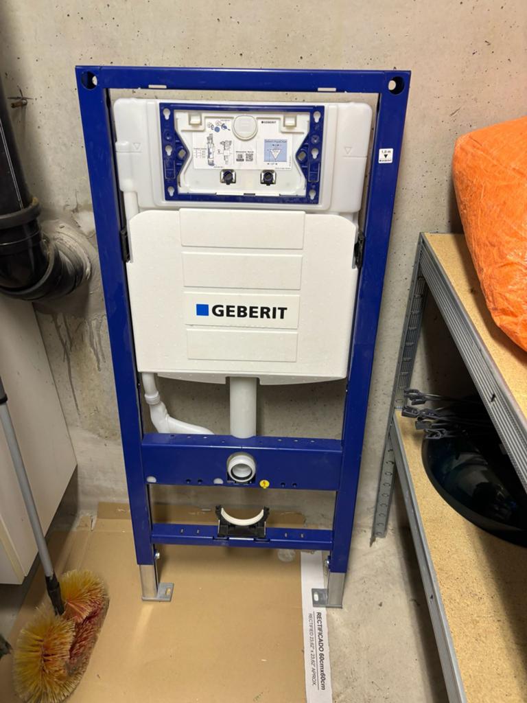 Geberit inbouwreservoir, Doe-het-zelf en Verbouw, Sanitair, Ophalen, Zo goed als nieuw