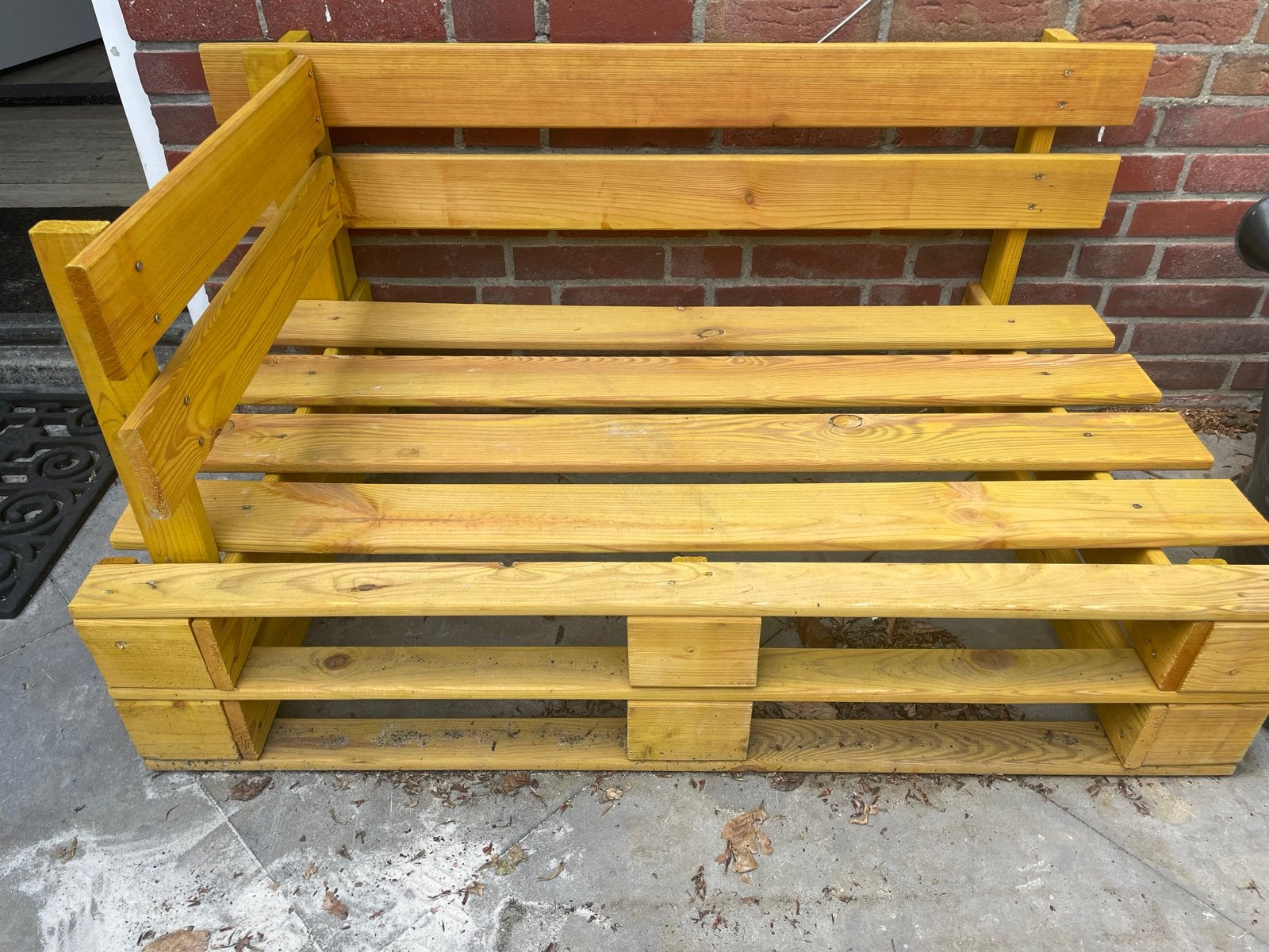 Leuk Palletbankje en bijzettafel of zitgedeelte, Tuin en Terras, Tuinsets en Loungesets, Gebruikt, Loungeset, Bank, Hout