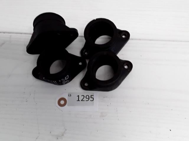 GSXR1100 1985 - 1988 Suzuki Rubber D1-27047
