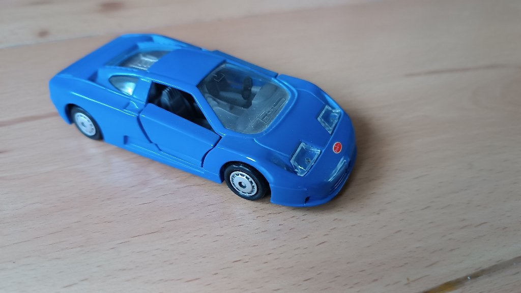 Bugatti EB 110 1:36, Ophalen of Verzenden, Zo goed als nieuw, Auto, Overige merken