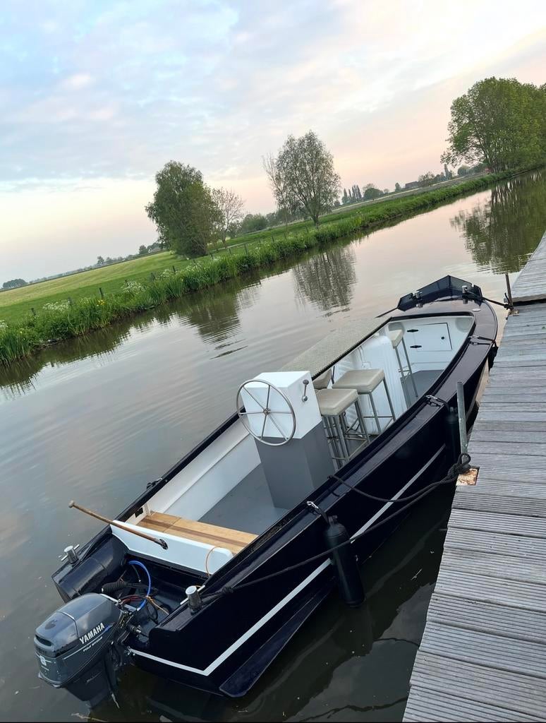 Nette sloep met buitenboordmotor, Ophalen, Gebruikt