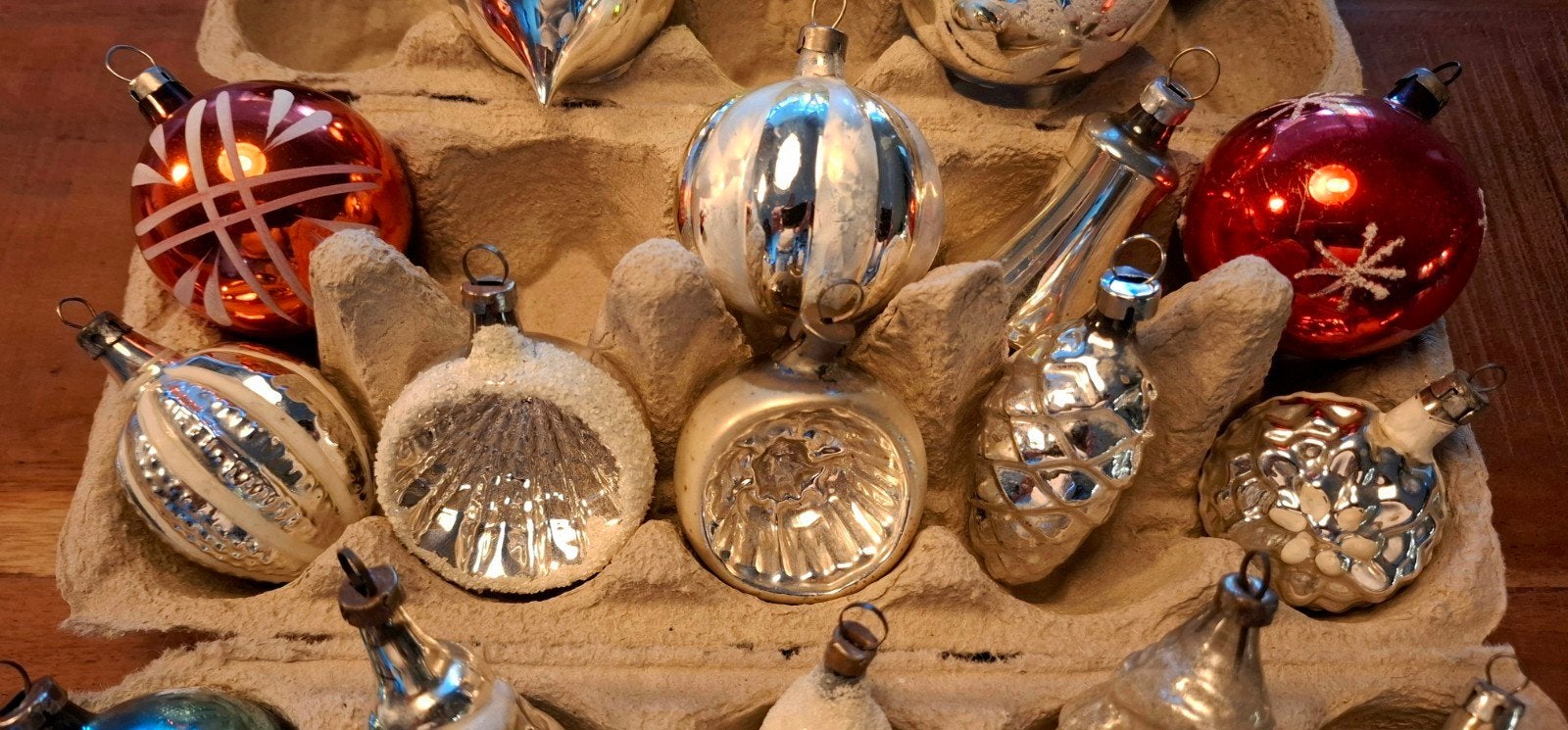 DIV OUDE GLAZEN KERSTBALLEN IN DIV KLEUREN, Ophalen of Verzenden, Gebruikt