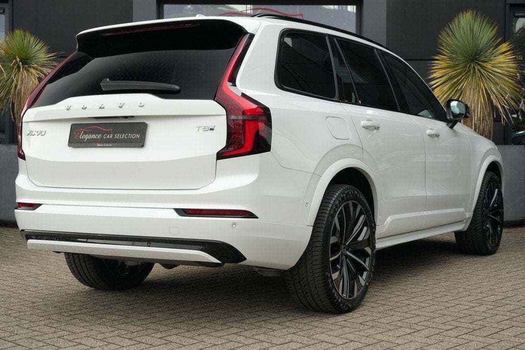 Volvo XC90 2.0 T8 FACELIFT Plug-in hybrid AWD Plus Dark 455p, Gebruikt, Zwart, 4 cilinders, 1969 cc