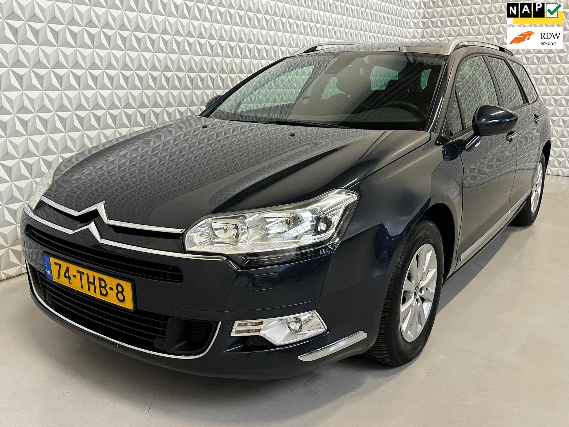 Citroen C5 Tourer 1.6 HDi Business Navigatie 1e eigenaar, Auto's, Gebruikt, Zwart, 4 cilinders, Blauw