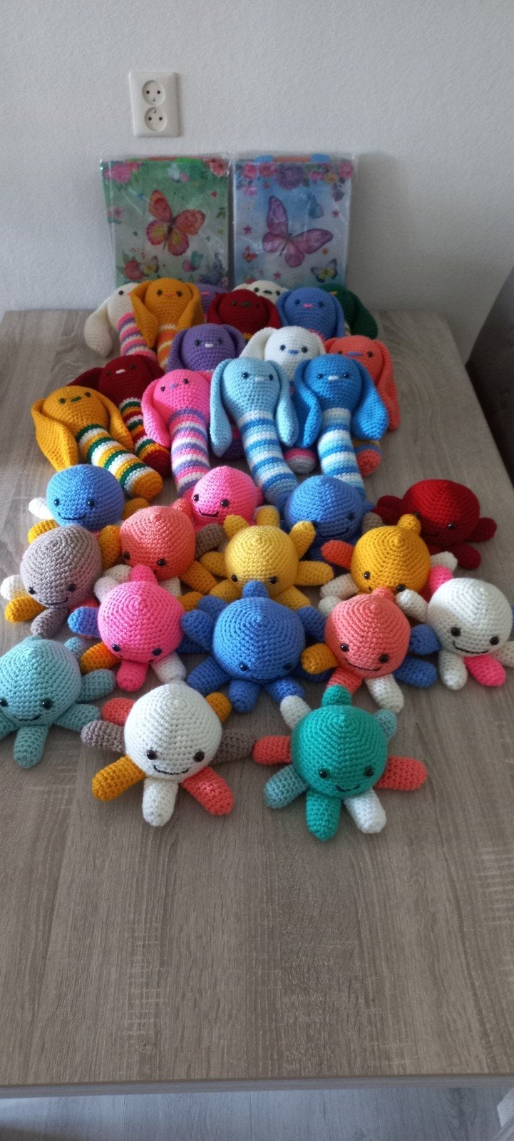 Gehaakte rammelaars: konijntjes en octopusjes, Ophalen of Verzenden, Nieuw, Rammelaar