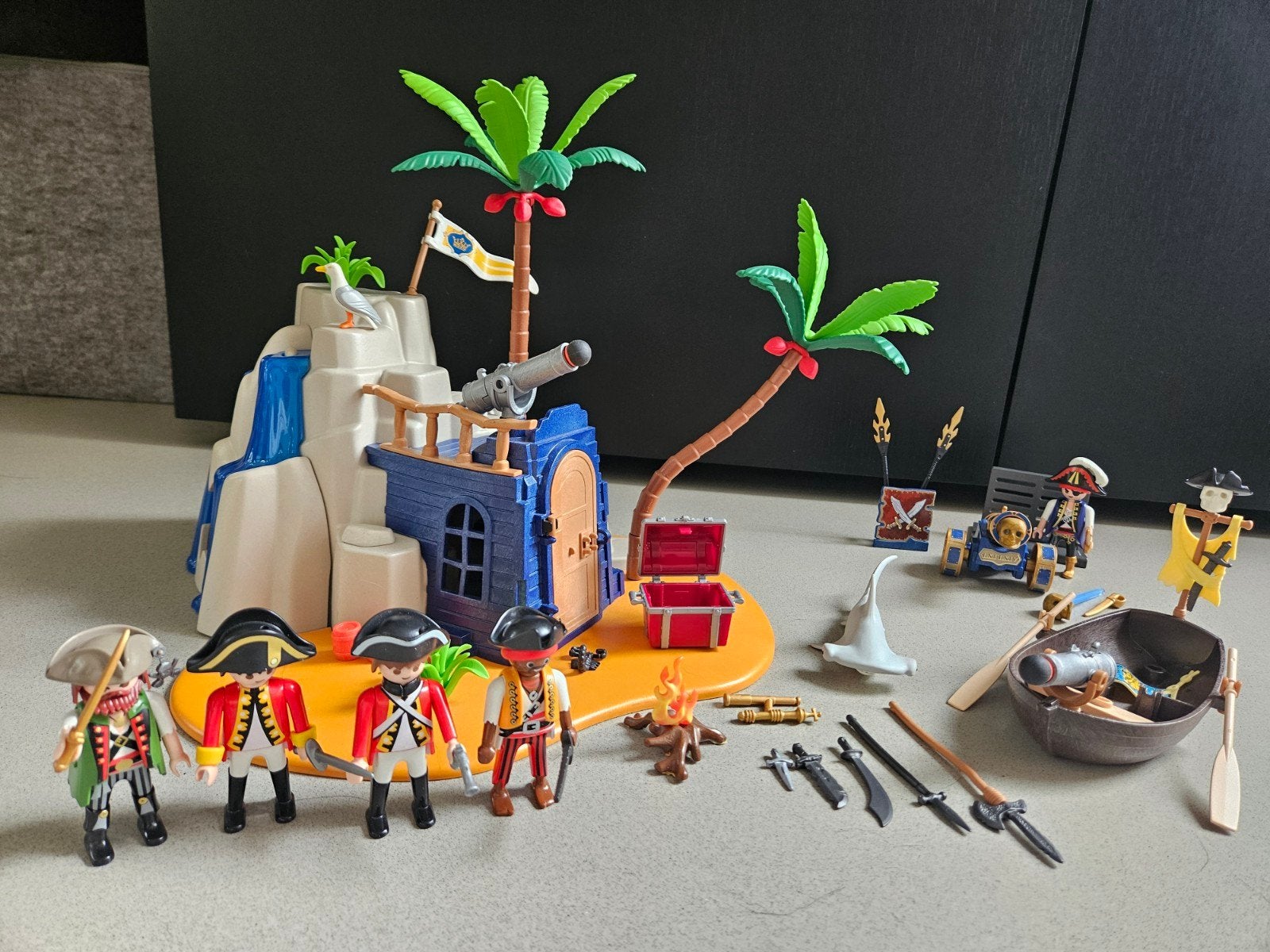 Playmobil Piraten Eiland 70556 met 6164 kanon, Kinderen en Baby's, Ophalen, Pirates, Complete set, Zo goed als nieuw