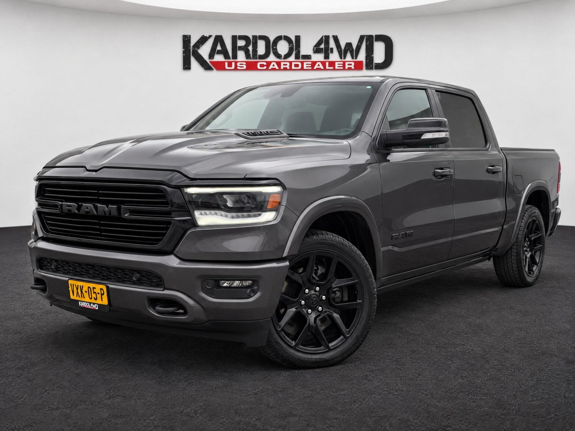 Dodge Ram 1500 5.7 V8 4x4 Crew Cab Laramie | LPG 200 L | Bak, Auto's, Automaat, 2361 kg, Gebruikt, 5654 cc