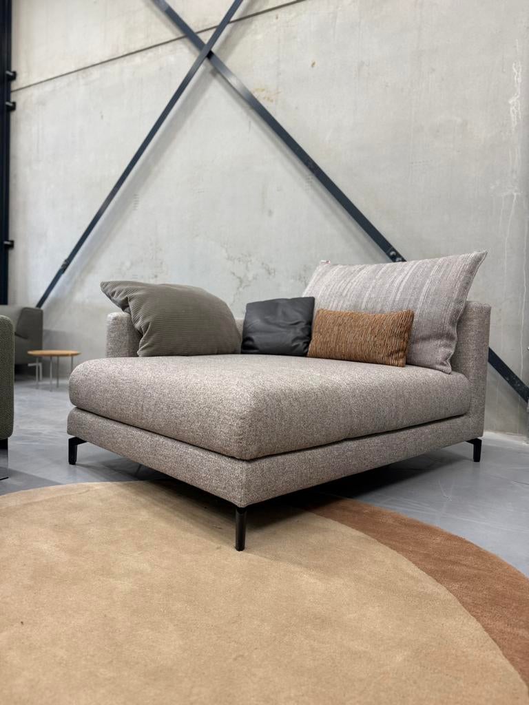Nieuw Rolf Benz Nuvola Bank Element Stof chaise Longue, Huis en Inrichting, Banken | Sofa's en Chaises Longues, Leolux Harvink Jori Cor Design on Stock Eyye Montis