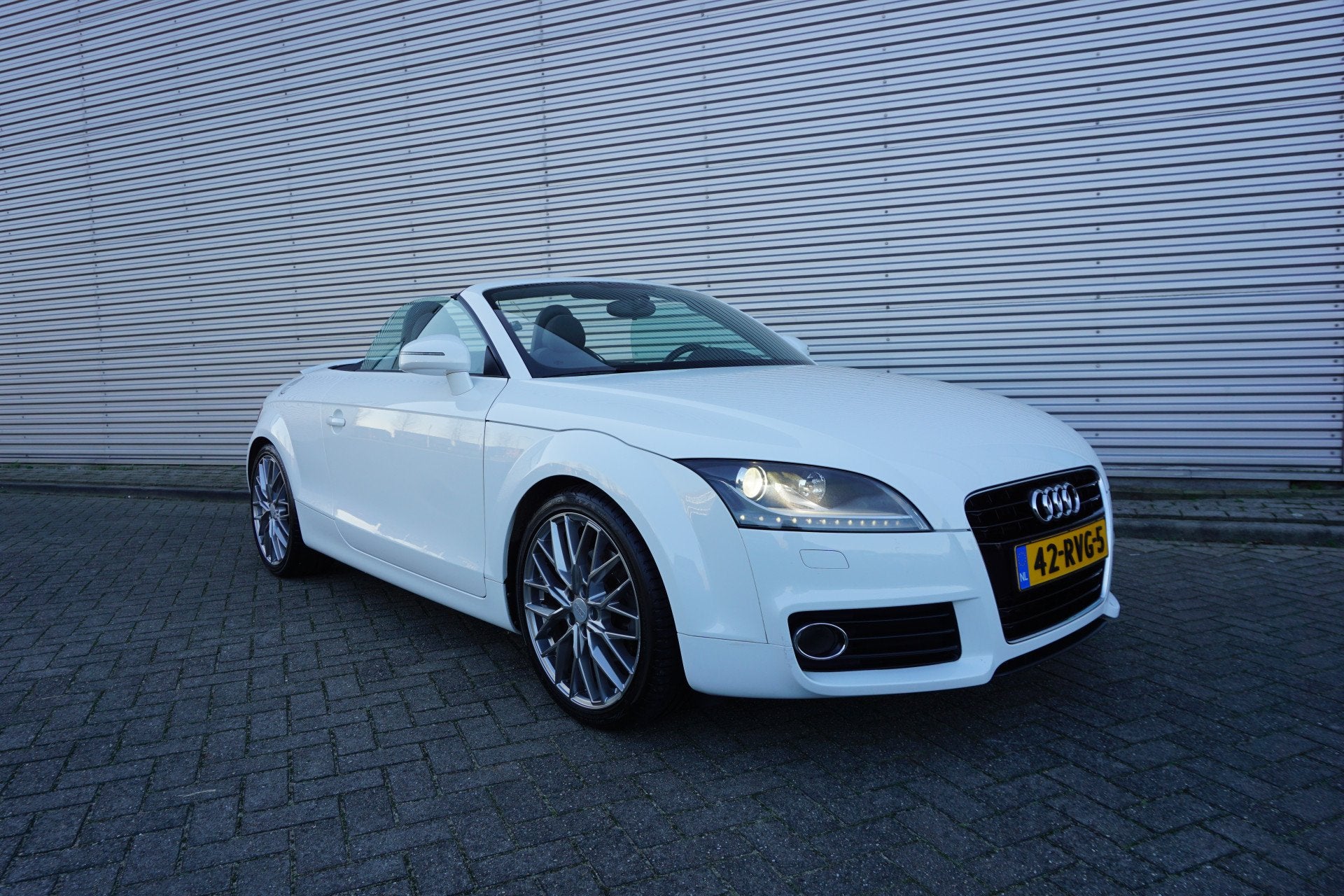 Audi TT Roadster 1.8 TFSI Airco / Carplay / Cruise / Camera, Auto's, Voorwielaandrijving, Euro 5, Gebruikt, Cabriolet