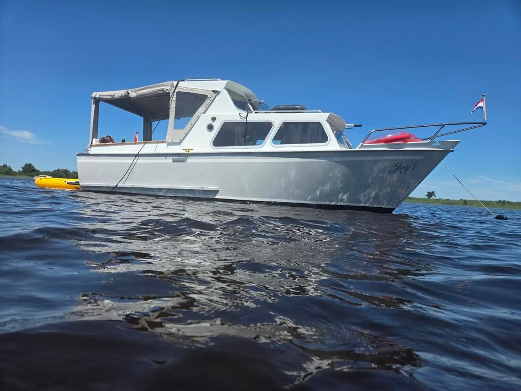 Ruime en instapklare Elzenaar kruiser, Watersport en Boten, Motorboten en Motorjachten, Ophalen, 10 tot 30 pk, Gebruikt, Staal