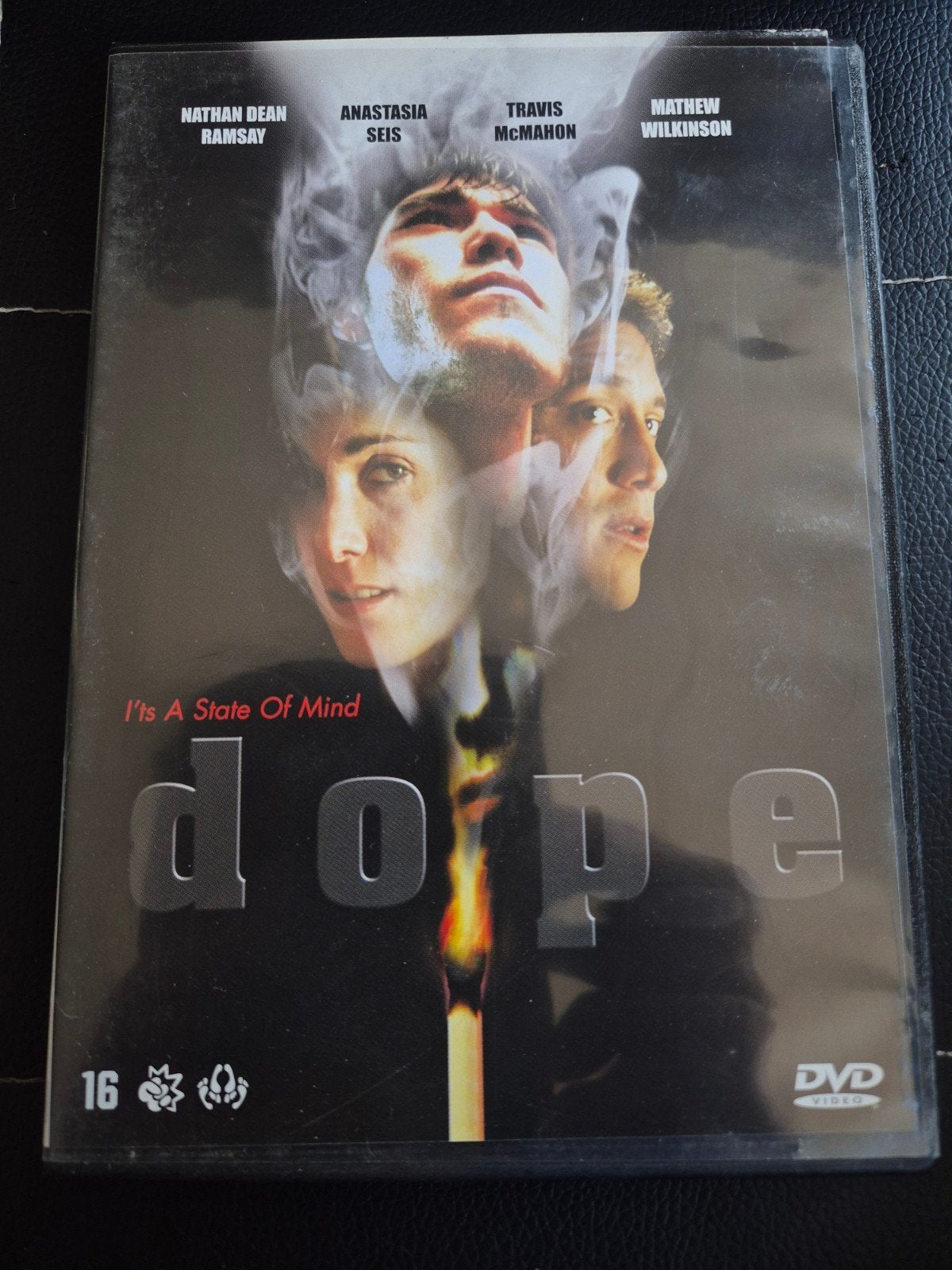 dope, Alle leeftijden, Ophalen of Verzenden, Zo goed als nieuw