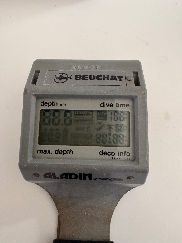 Duikcomputer, Ophalen of Verzenden, Gebruikt, Duikcomputer