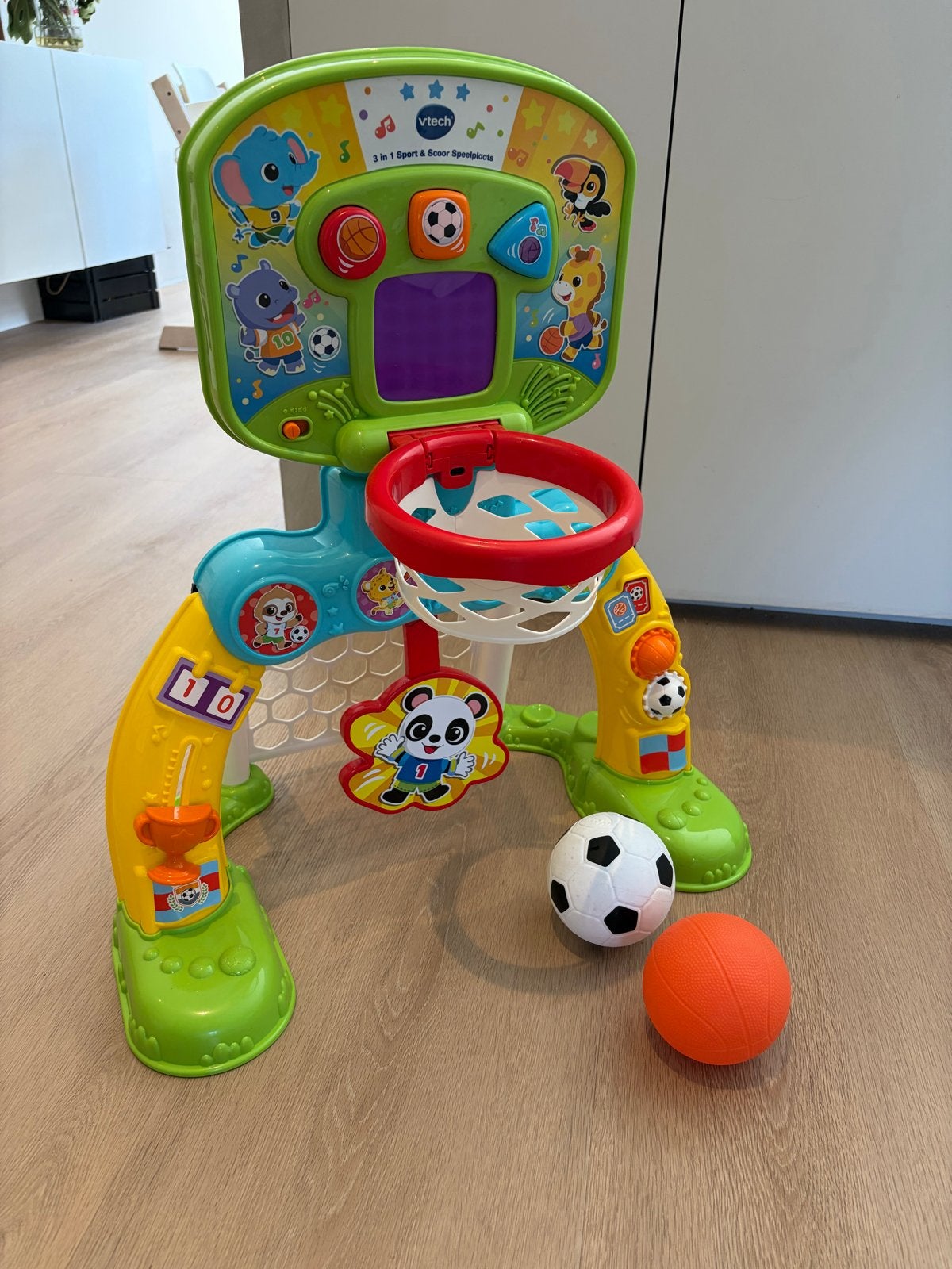 Vtech Sport & Soccer/Basketball Hoop - Zo goed als nieuw, Kinderen en Baby's, Speelgoed | Vtech, Ophalen, Zo goed als nieuw, 6 maanden tot 2 jaar