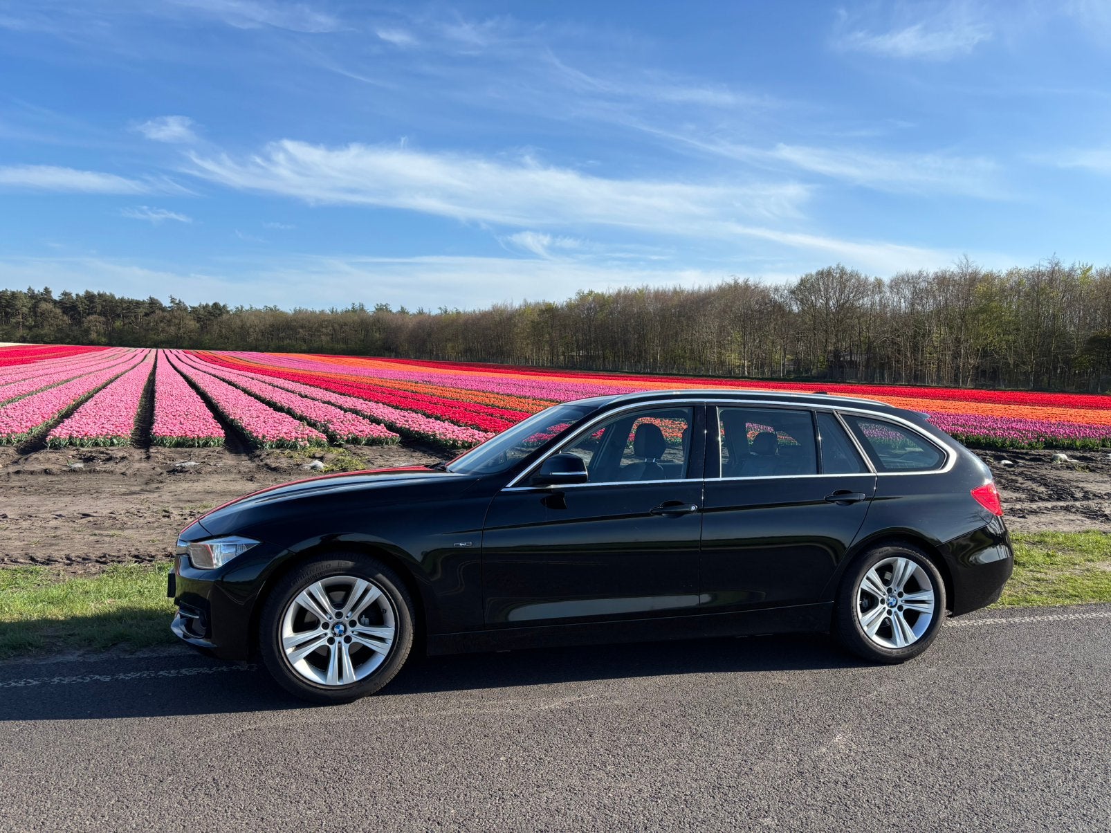 BMW 3-Serie 2.0 320I Touring AUT 2014 Zwart, Auto's, BMW, Achterwielaandrijving, Zwart, 4 cilinders, Zwart