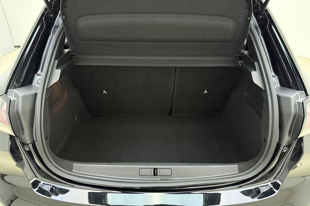 Peugeot 208 1.2 PureTech Active Airco l Apple Carplay & Andr, Voorwielaandrijving, Stof, Euro 6, 1199 cc