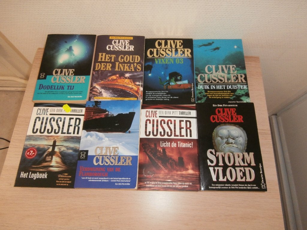 Clive Cussler., Ophalen of Verzenden, Gelezen