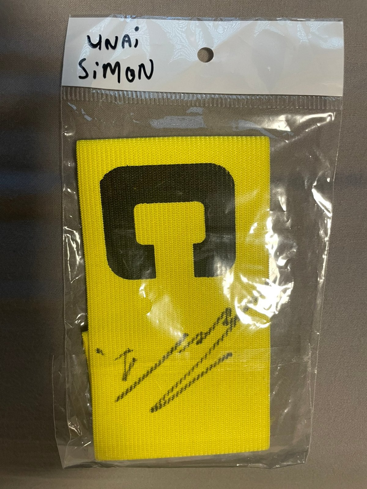Gesigneerde aanvoerdersband Unai Simon, Verzamelen, Ophalen of Verzenden, Nieuw, Buitenlandse clubs, Shirt