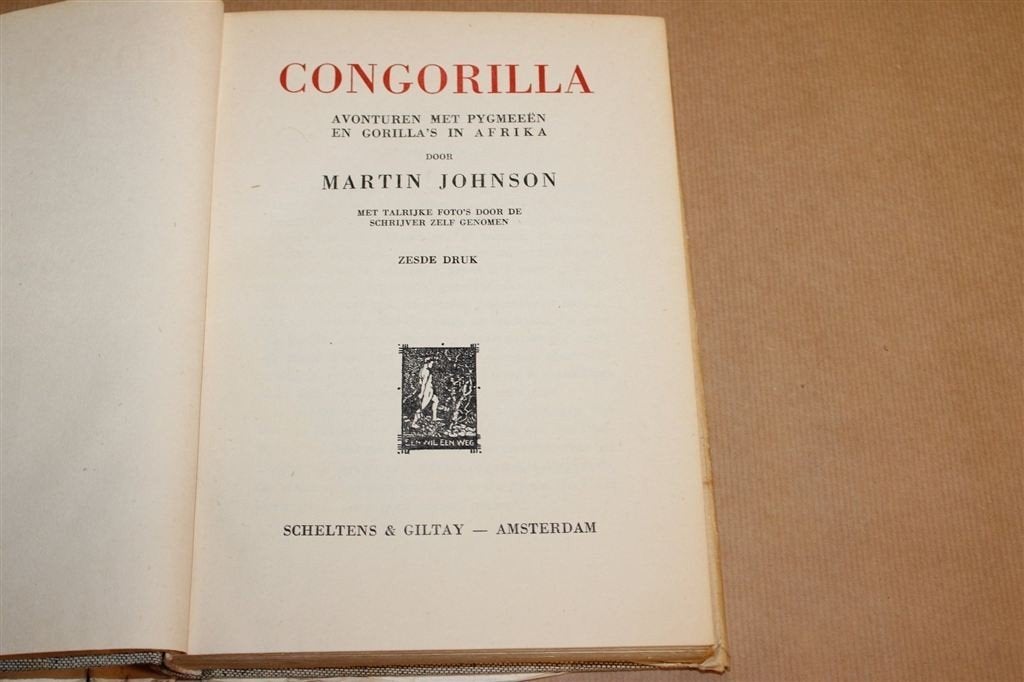 Congorilla — Pygmeeën en Gorillas Afrika, Vintage 1950, Ophalen of Verzenden, Gelezen, Afrika