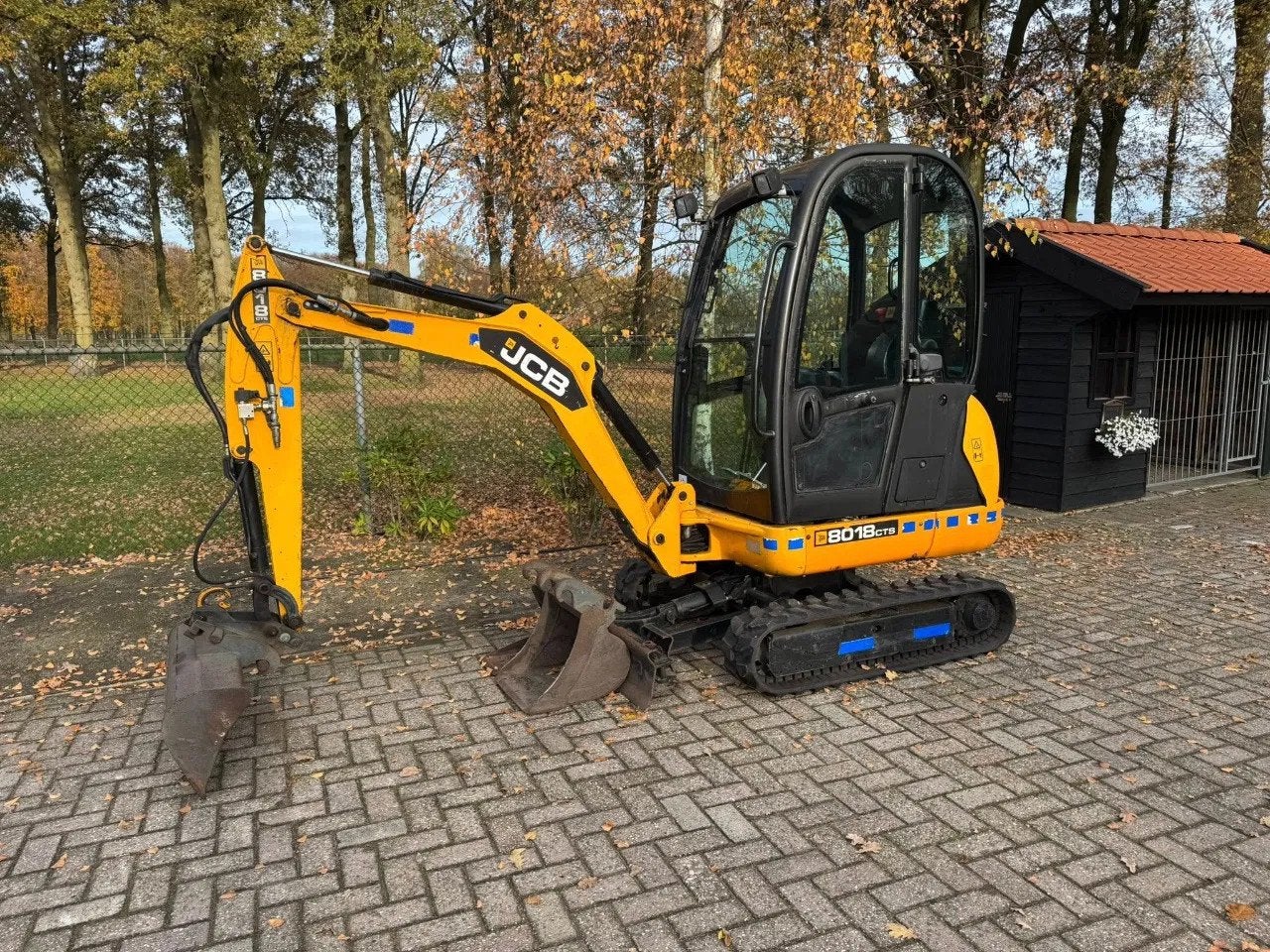 JCB 8018 Minigraver (bj 2012), Graafmachine
