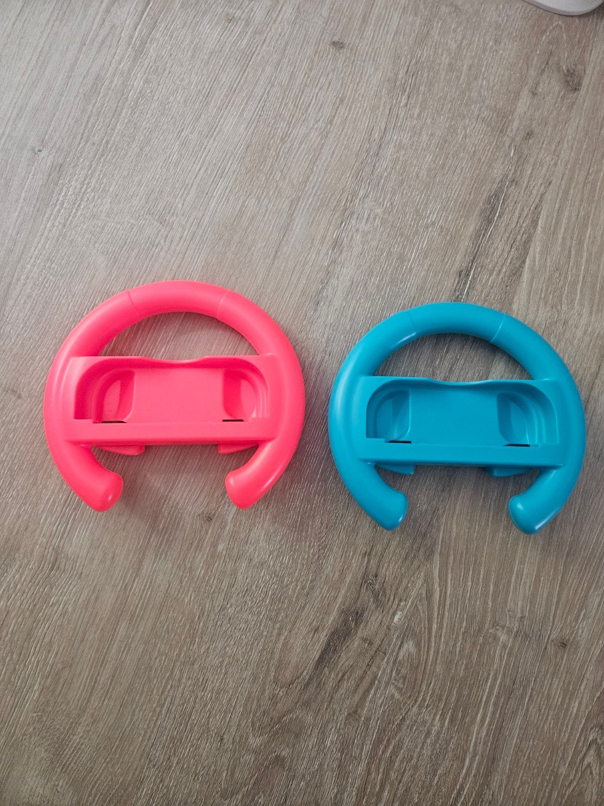 Nintendo Switch racestuur roze en blauw, Racestuur, Gebruikt, Nintendo, Nintendo