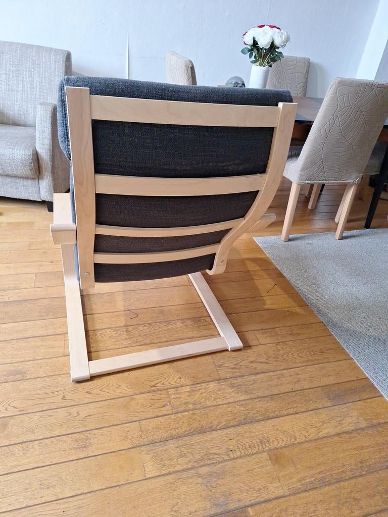 IKEA POÄNG fauteuil – grijs kussen / licht hout, Huis en Inrichting, Fauteuils, Ophalen, Gebruikt, Modern, Scandinavisch, 75 tot 100 cm