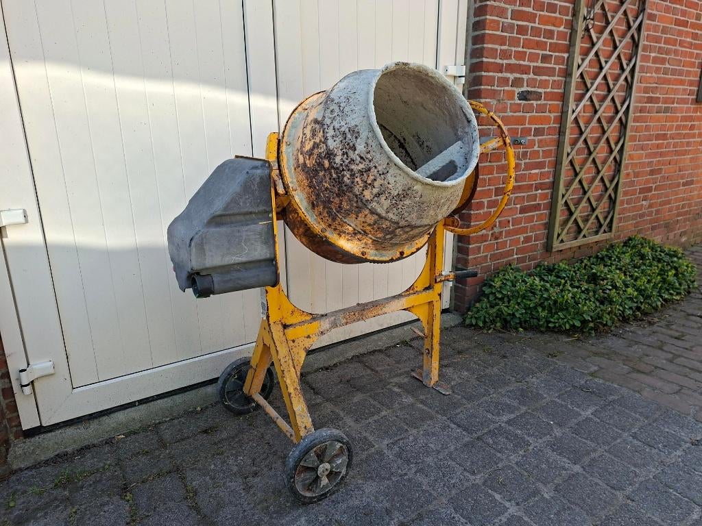 Goed werkende betonmolen/ cementmolen!, Ophalen, Gebruikt