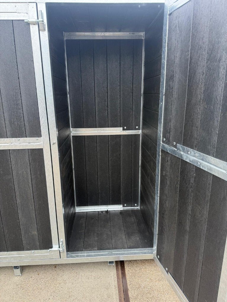 Zadelkast te koop(5 kasten) nieuw