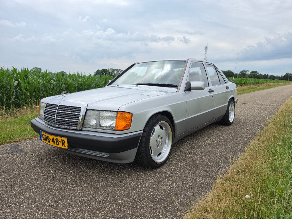 Mercedes 190E /zeer nette staat/airco/roestvrij/eerste lak, Auto's, Mercedes-Benz, Sound system, 4 cilinders, 615 kg, Handgeschakeld