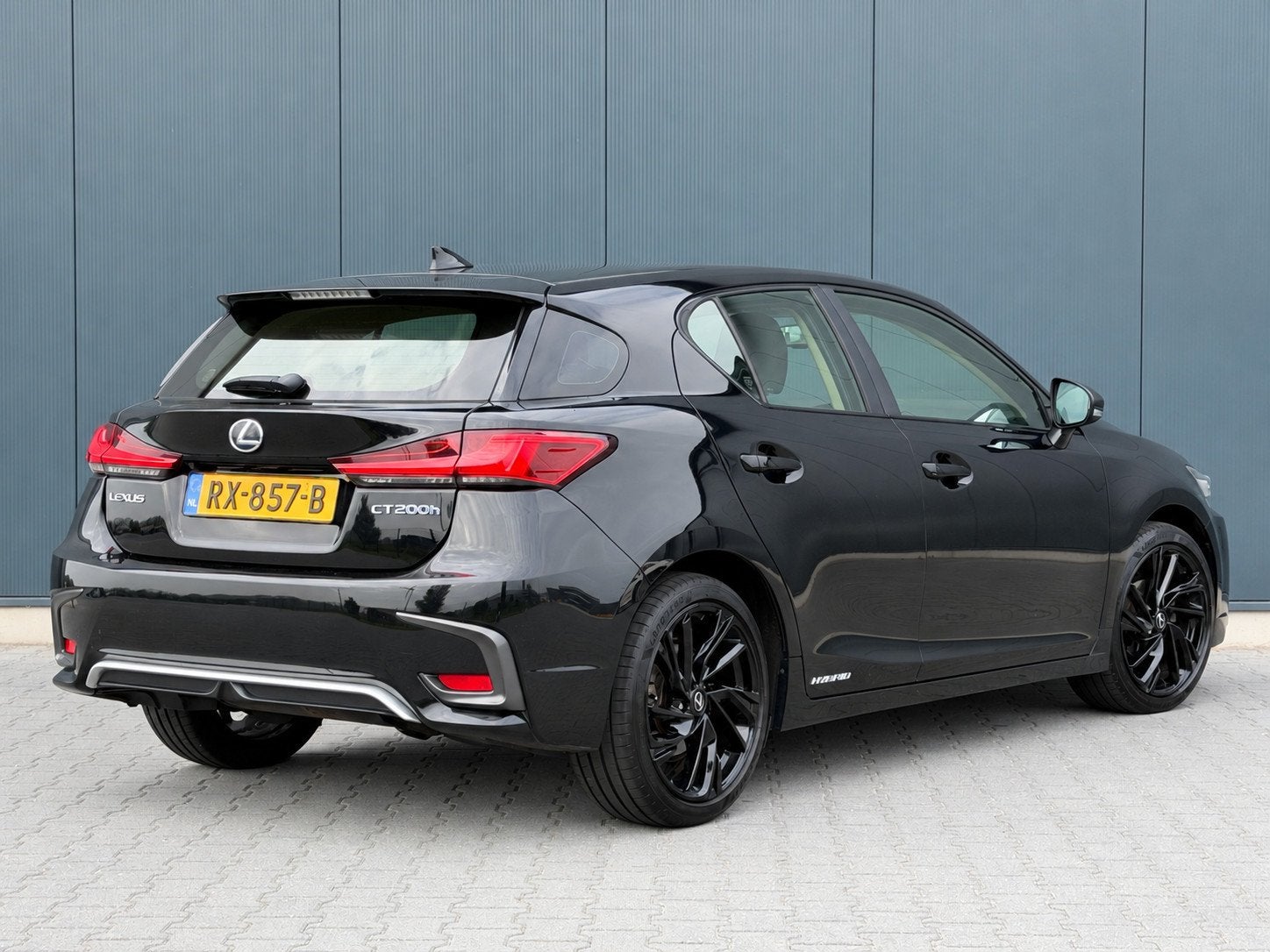 Lexus CT 200h Business Line Led - Alcantara - Navi - Camera, Auto's, 136 pk, Gebruikt, 4 cilinders, Alcantara