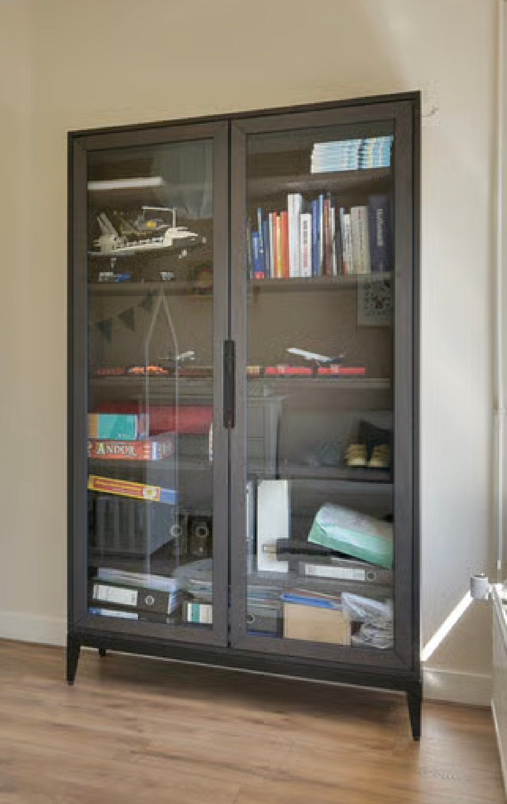 IKEA REGISSÖR vitrinekast, Ophalen, 100 tot 150 cm, 200 cm of meer, Zo goed als nieuw