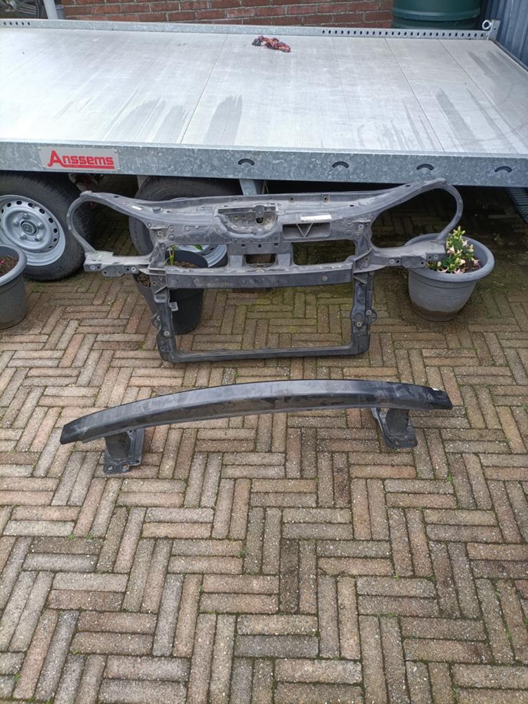 Voorfront met bumperbalk vw polo 9N bj 2002-2008, Auto-onderdelen, Ophalen, Ferdy.katss@hotmail.com, 7751 cx, Bumper