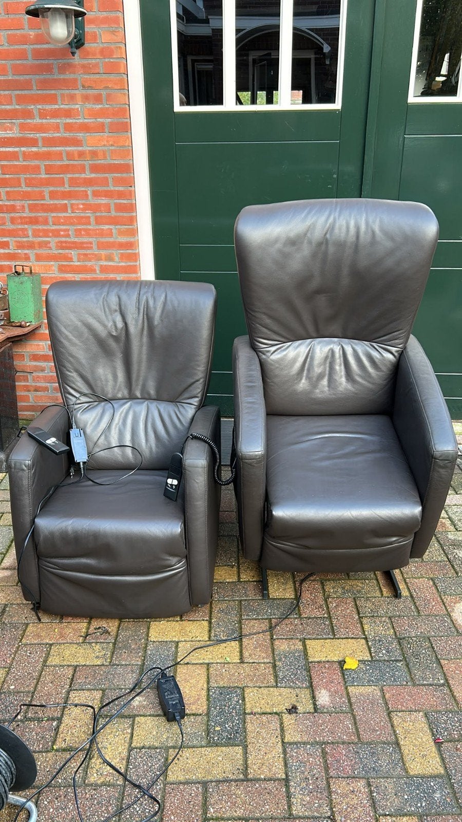 twee sta op stoelen van leer, Ophalen, Minder dan 75 cm, Leer, 50 tot 75 cm