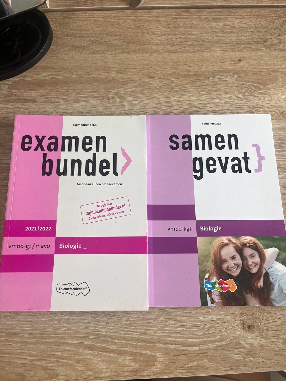 Examen bundel, Ophalen of Verzenden, Zo goed als nieuw, VMBO, Biologie