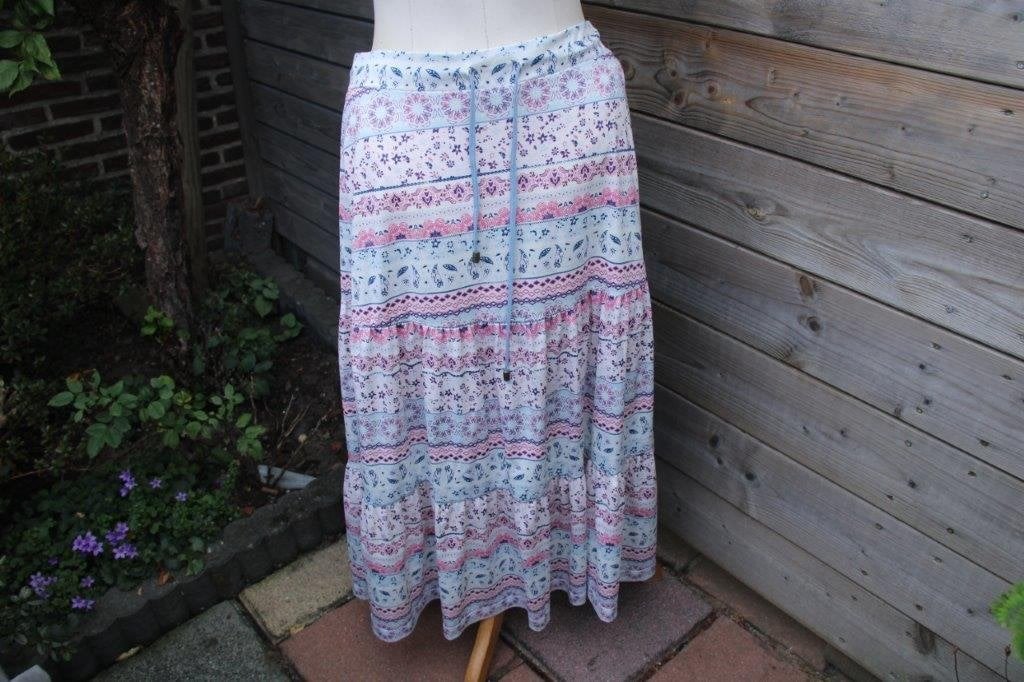 Rok lichtblauw/ roze K-Design mt L/XL Vaste prijs, K-design, Blauw, Maat 42/44 (L), Ophalen of Verzenden