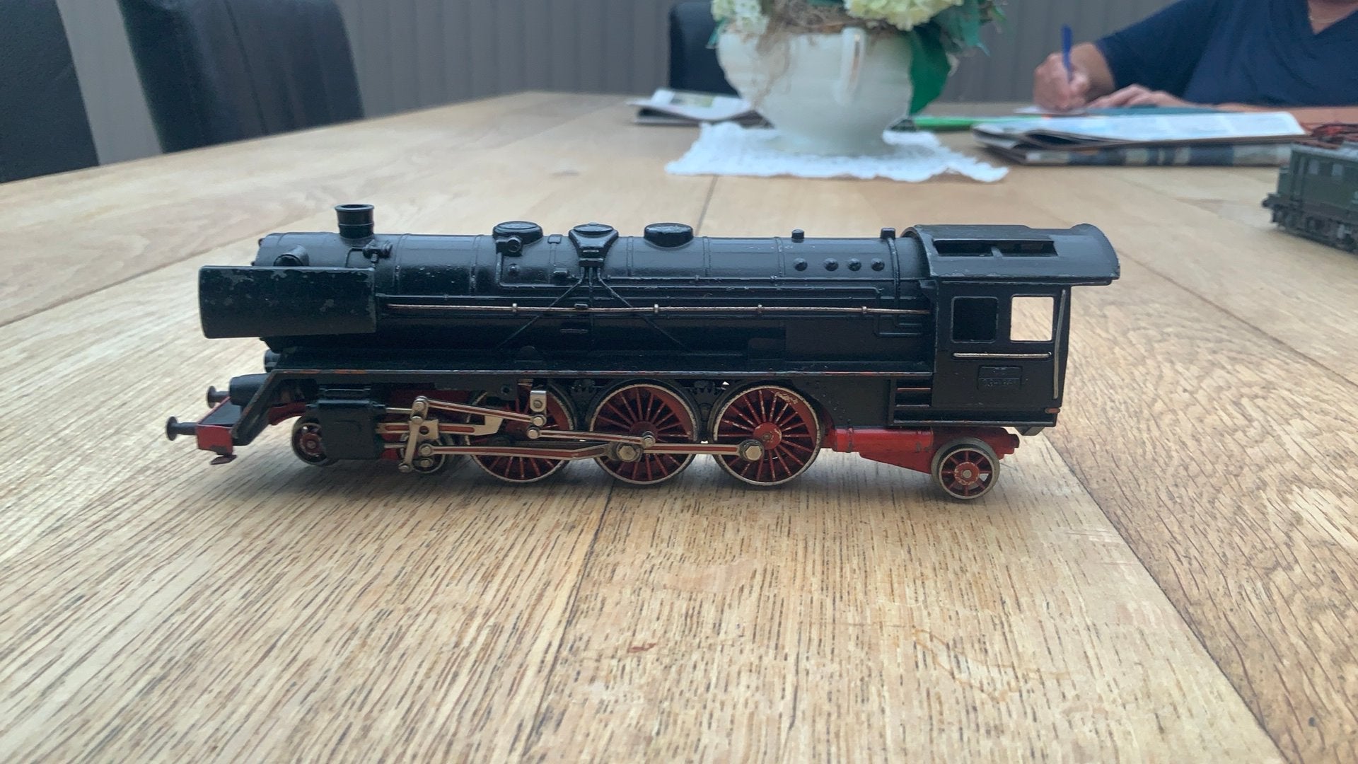 FLeischmann stoomlok cat.nr.1361 lezen, Hobby en Vrije tijd, Modeltreinen | H0, Gebruikt, Fleischmann, Ophalen of Verzenden, Gelijkstroom