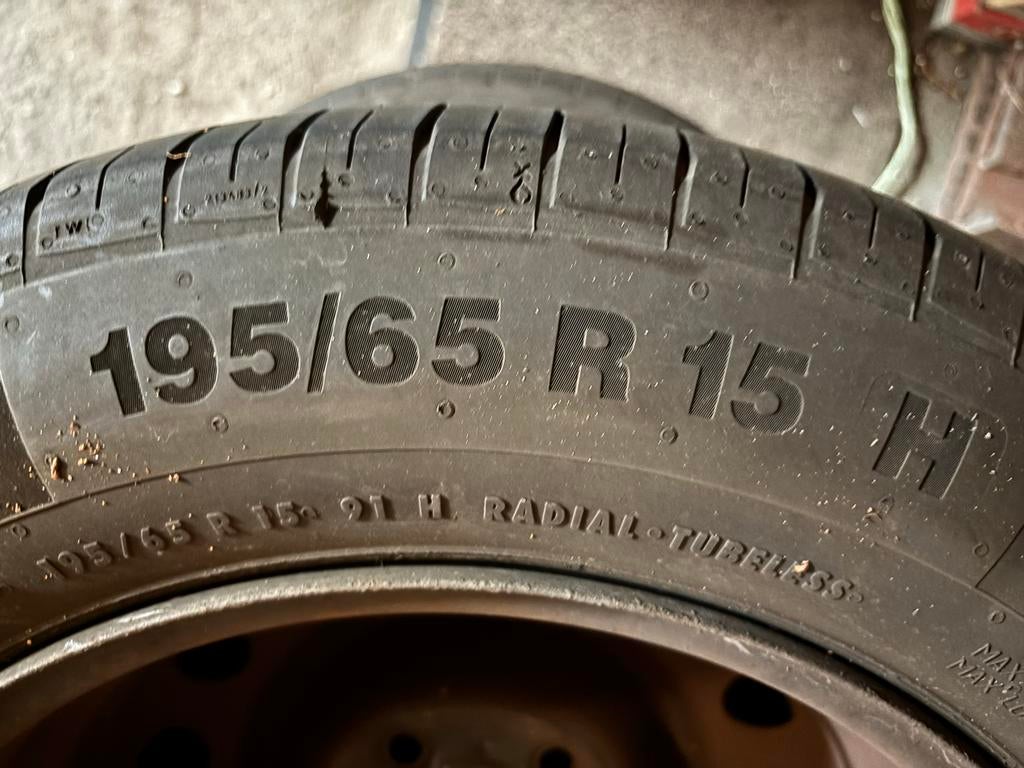 Continental zomerbanden 195/65 R15, Ophalen